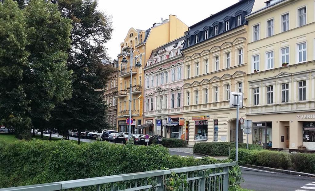 Spa Apartments Bulharska Karlovy Vary Exterior photo